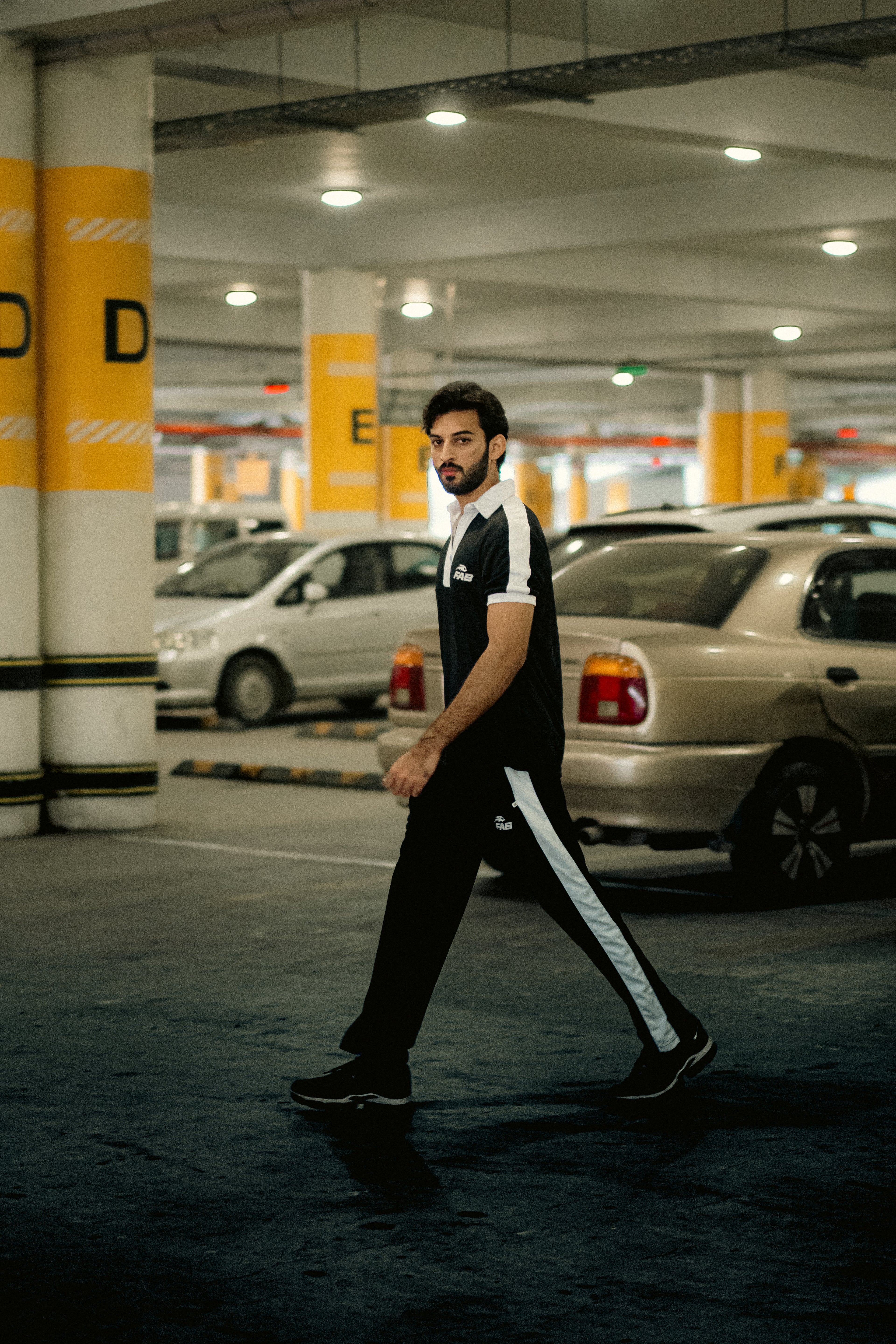 Performance Tracksuit  – Half-zip Polo